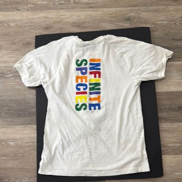 Pharrell Williams Adidas White T-Shirt HU Infinite Species - Picture 2 of 8